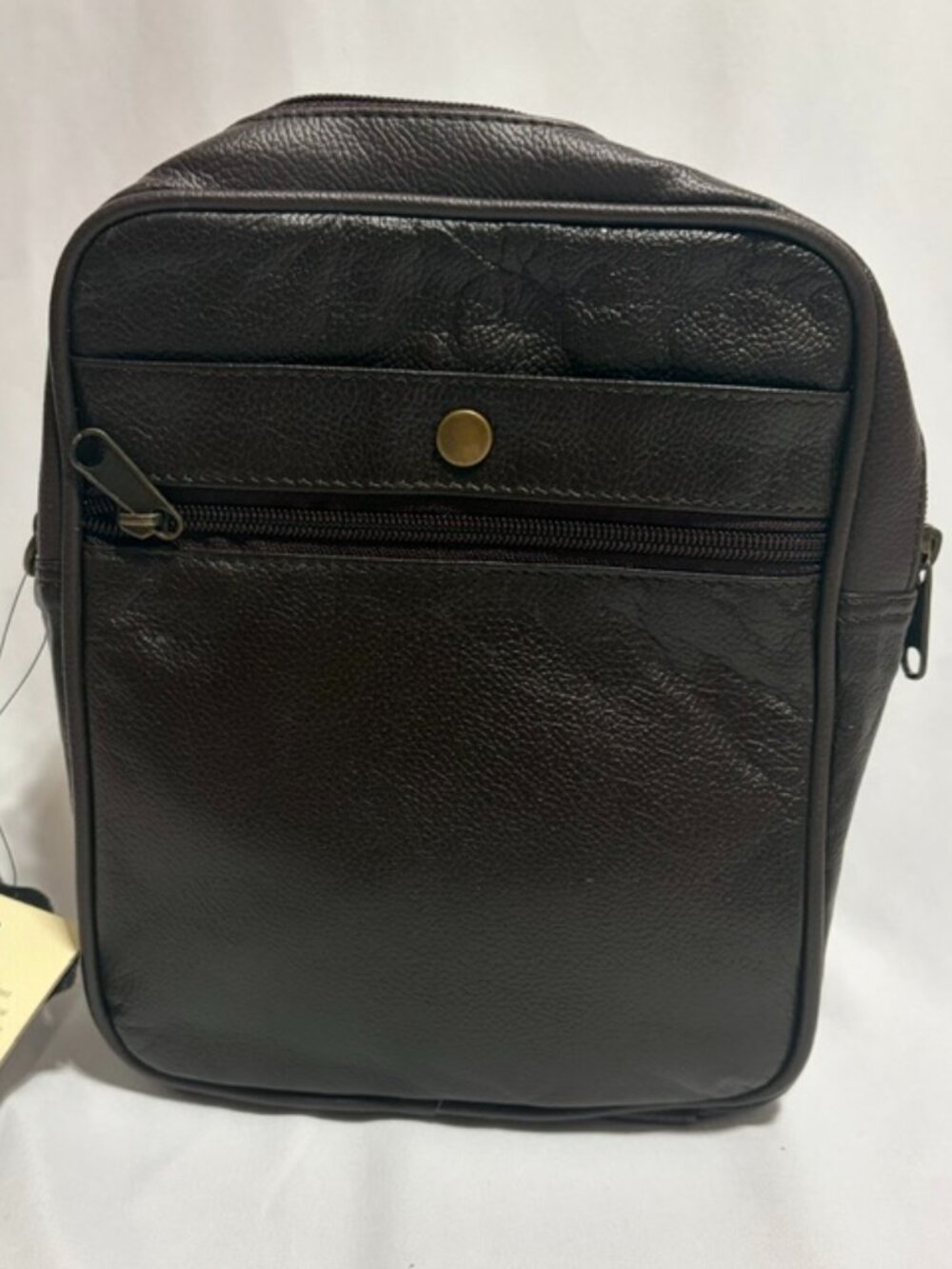 NWT Winn International Brown Leather Convertible Crossbody Organize Style # 6302